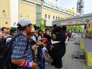 阪神甲子園球場台灣日活動、台灣觀光協會吉祥物『台灣喔熊』與球迷互動