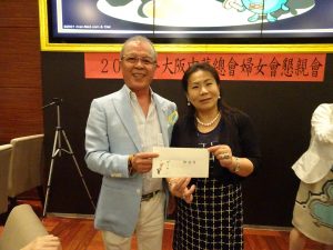 名家華中華餐廳社長陳天隆提供餐劵作為賓果獎品