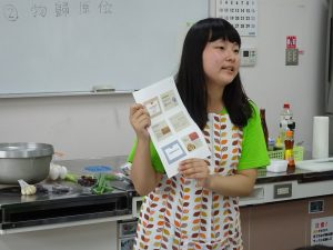 隊長黃薇說明活動目的及食材特色