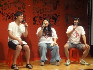 渡辺直美さん(中央)、ハイキングウォーキングによるトークショー