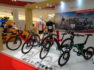 BESV展出4部電動自行車