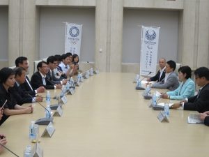 立院訪團造訪東京都廳,與東京都知事小池百合子進行交流