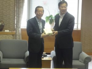 贈り物の交換