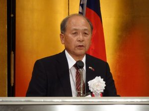 大阪中華總會會長 洪勝信