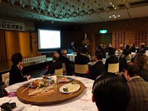 全場聆聽僑務組長黃水益演講台日現況