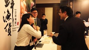 台湾ハタ業者は日本の関係者らに台湾産ハタの魅力をＰＲしたほか、商談会も行われた。