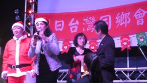 會長 副會長扮聖誕老人炒熱氣氛