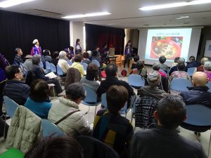 會場座無虛席
