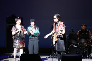 董事長樂團和文夏與文香合作