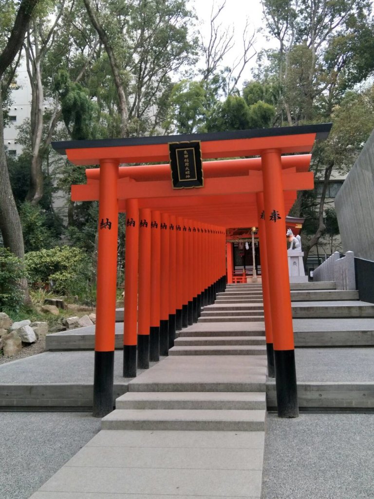 小編專欄 日本鳥居ー神域與世俗的結界宗教與自然結合的風景 台湾新聞