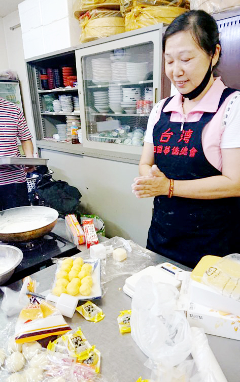 上島會長希望透過月餅讓台灣人一解鄉愁,也讓日本人認識台灣的糕餅
