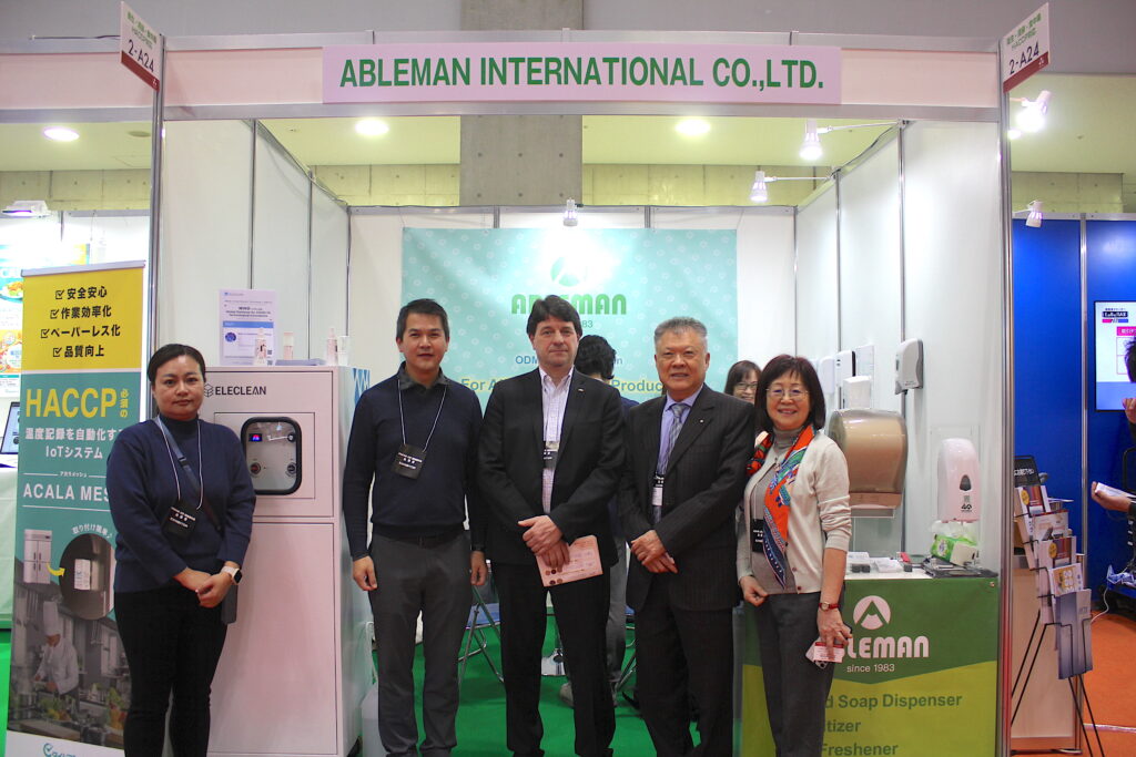 台湾発の抗菌液製造機「ELECLEAN Aqua」、日本市場向けに初披露