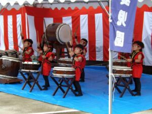平戸の子供達による和太鼓の演奏 平戸の子供達による和太鼓の演奏