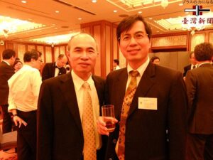 左)台北駐日經濟文化代表處余吉政、右)台灣貿易中心東京事務所所長陳英顯