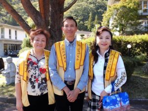 左起日本國際佛光會神奈川分會會長河維寧、僑務委員河道台、僑務委員謝美香
