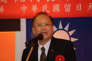 呉英毅僑務委員長