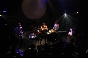 演奏中のメンバー