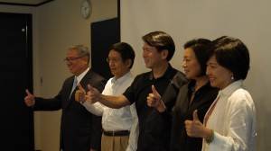 民歌歌手李建復（圖中）是「驚喜快閃合唱」發起人之一（照片提供：台北１０１）