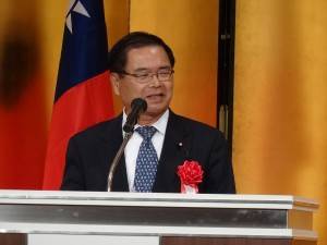 日本眾議員 竹本直一