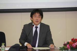 友岡史仁・日本大学法学部教授