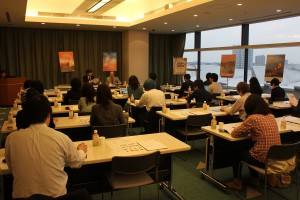 プレス懇談会の様子