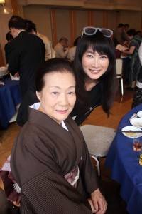 余貴美子さんと余貴美子さんのお母様