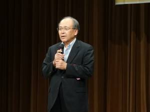 大阪中華總會會長 洪勝信