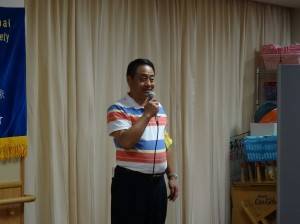 會長李忠儒祝長輩們健康長壽