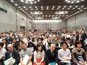 原預定一千名的演講會   湧入一千六百名民眾