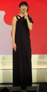 吉高由里子將搭檔「嵐」，擔任紅白主持人
