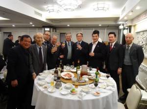蔡處長與大阪中華總會理監事合影