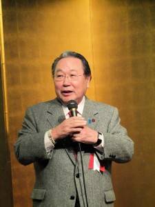 札幌市市議會日台友好議員聯盟會長三上洋右表示今年台灣展出的冰雕「行天宮」的完成度相當高