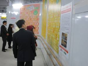 仙台駅に展示された台湾からの応援メッセージボード(写真提供：ＪＲ東日本)