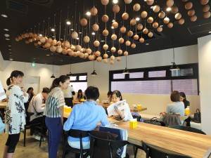 店舗内の様子（内覧会にて）