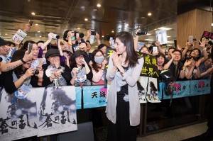 天海祐希用台語和粉絲說「多謝」，感謝大家的支持