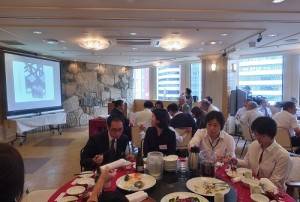 會中展示國建會日本聯誼會近年舉辦活動的照片