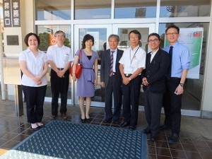 台湾の４大学教授らが草加高校を訪問
