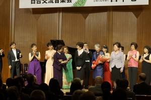 參與演出的音樂家們合影