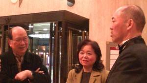 怡友會會長會長游泰慶與副會長蕭悧悧與合唱團指揮汪清劭同為高醫畢業