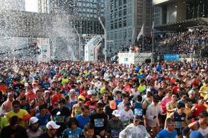 第10屆東京馬拉松於2月28日開跑,近3萬7000名跑者參加