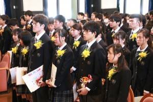 橫濱中華學院畢業生中小學部有8成直升國高中部,另高中部升學成績斐然,近7成進入大學就讀