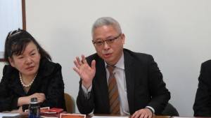 中:千葉台商會副會長鍾幸昌說明訪桃園 南投成果