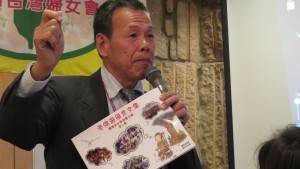 林豐隆先生為婦女會成員演講