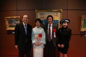 左起為，台灣文化中心主任朱文清、楊三郎美術館代表村越典子、楊三郎公子楊星朗、ＡＰＡ　ＨＯＴＥＬ社長元谷芙美子等人出席展示會開幕酒會