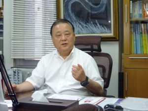「人づくり」への熱い思いを語る加地氏