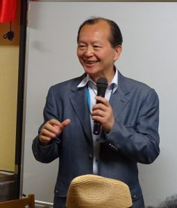 駐大阪辦事處僑務組副組長黃水益