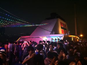 搭乘東京灣納涼船賞夜景，別有樂趣