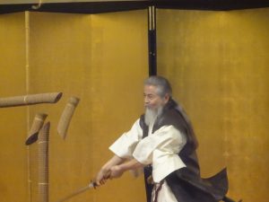 リー村山氏の居合抜刀演武