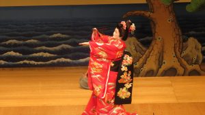 日本舞服裝繁複