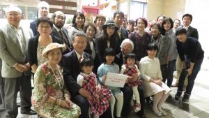 林醫師家族友人團體照